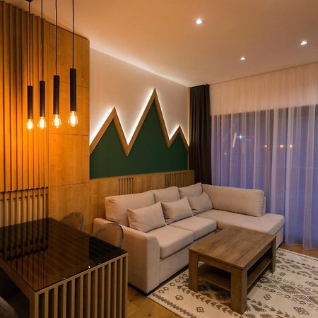 Aparthotel Phoenix Б'єлашница Екстер'єр фото