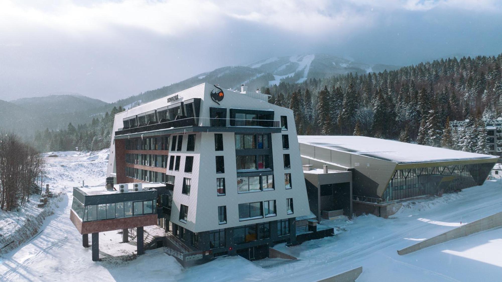 Aparthotel Phoenix Б'єлашница Екстер'єр фото