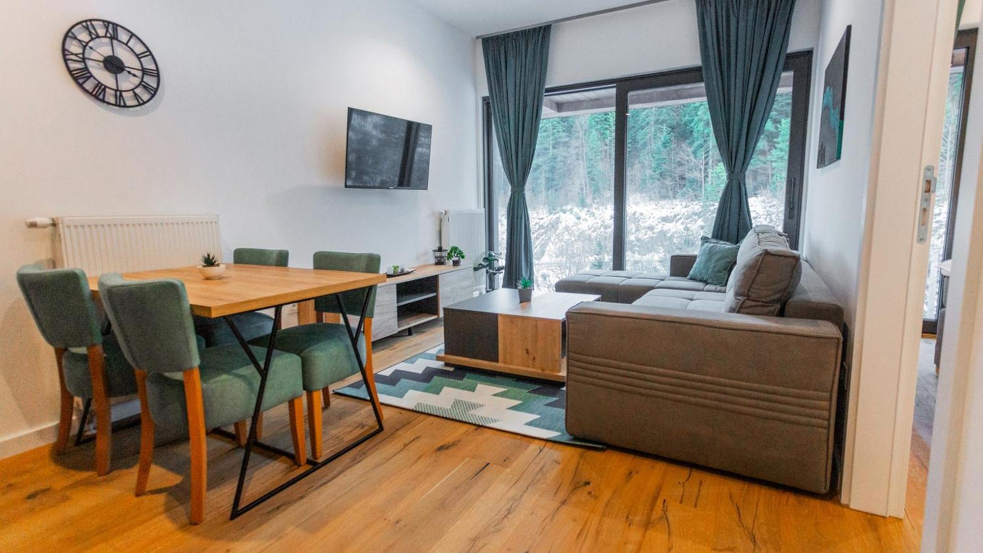 Aparthotel Phoenix Б'єлашница Екстер'єр фото