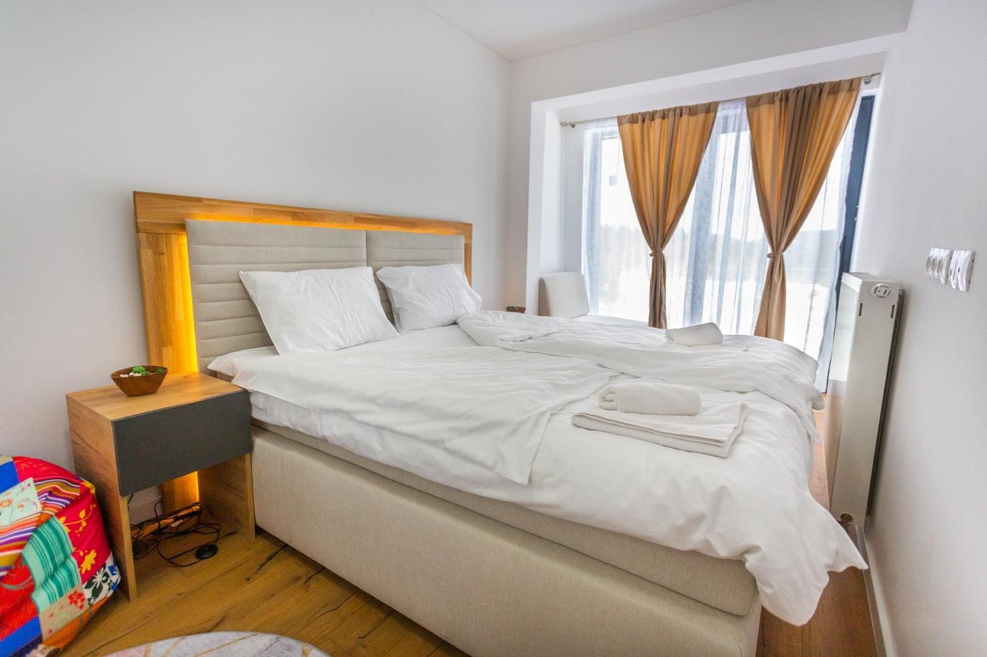Aparthotel Phoenix Б'єлашница Екстер'єр фото